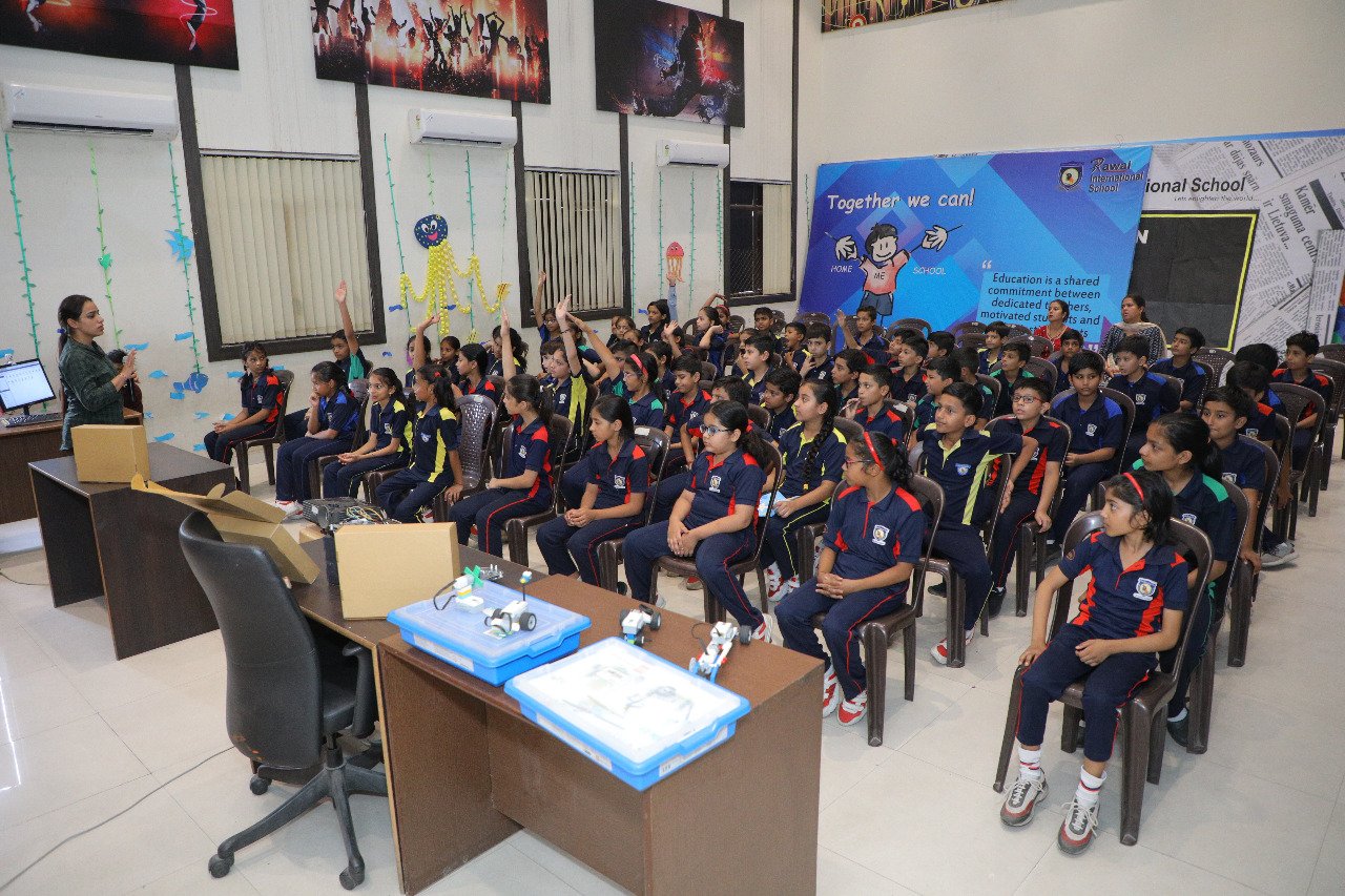 ROBOTICS LAB